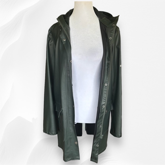 Modström Hooded Rain Jacket Size Extra Small (XS) - Picture 6 of 10